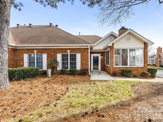 New Homes For Sale This Week That Attend Hawk Ridge Elementary: December 5th to December 11th