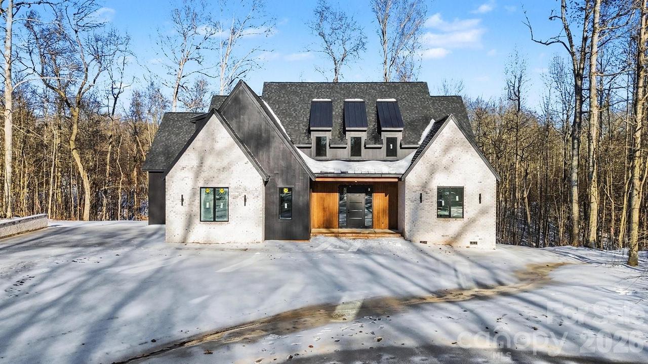 729 Amesbury Dr., Mt Ulla, NC 28125