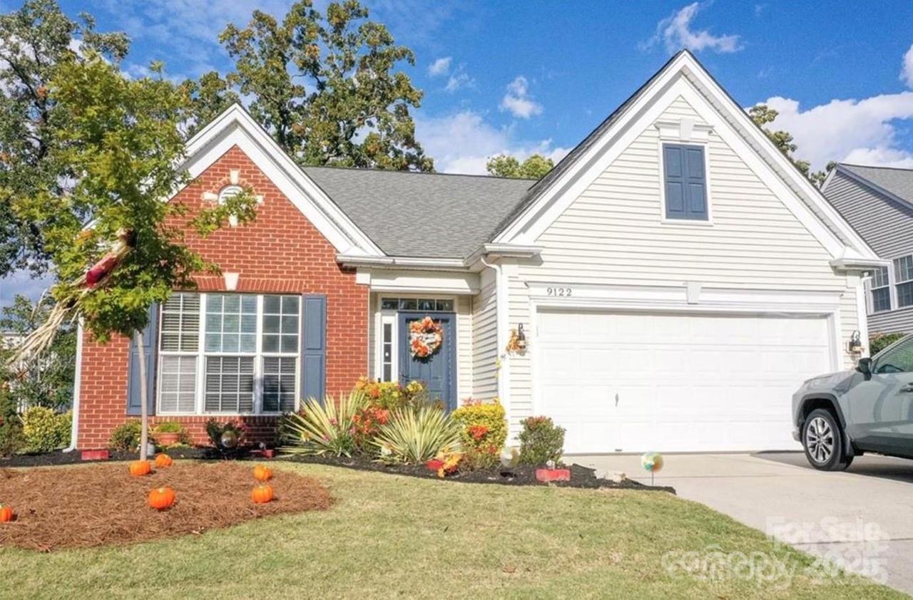 9122 Kestral Ridge Dr., Charlotte, NC 28269