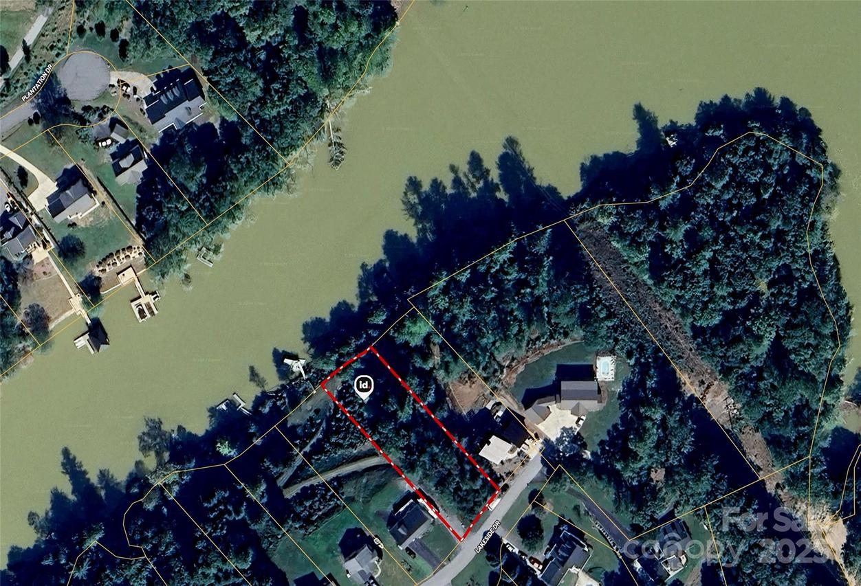 Lakeside Dr. #25, Marion, NC 28752
