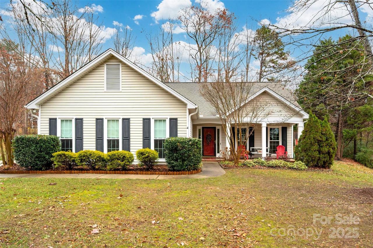 6045 Burnt Mill Run, Matthews, NC 28104