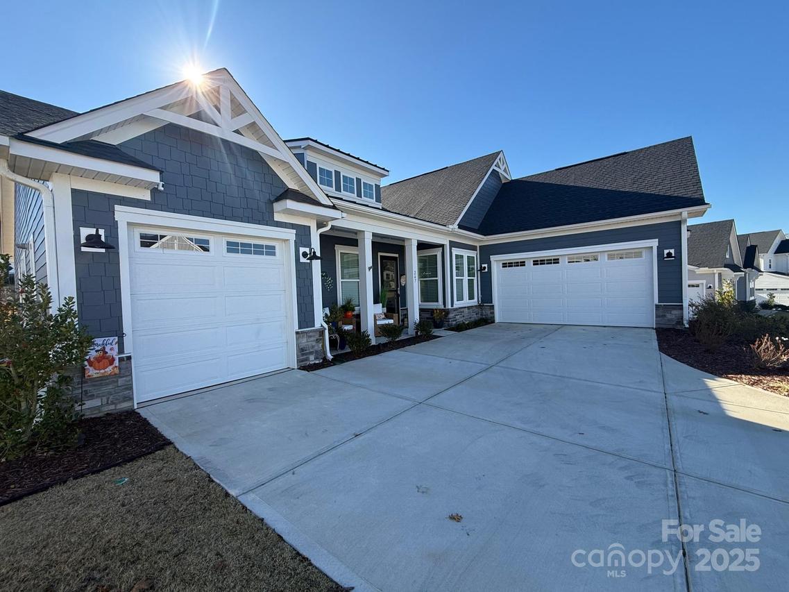 247 Lanyard Ln., Belmont, NC 28012