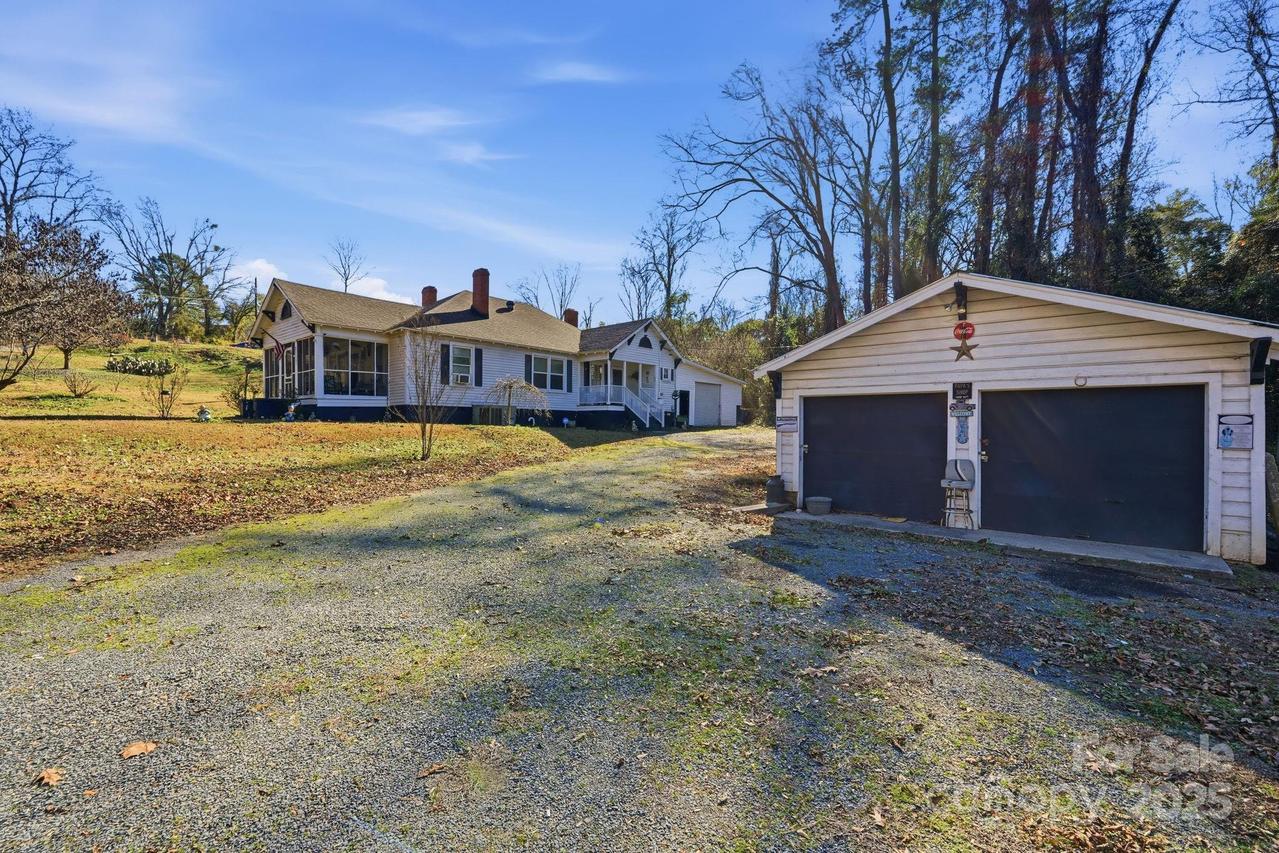 105 1st St., Rockingham, NC 28379