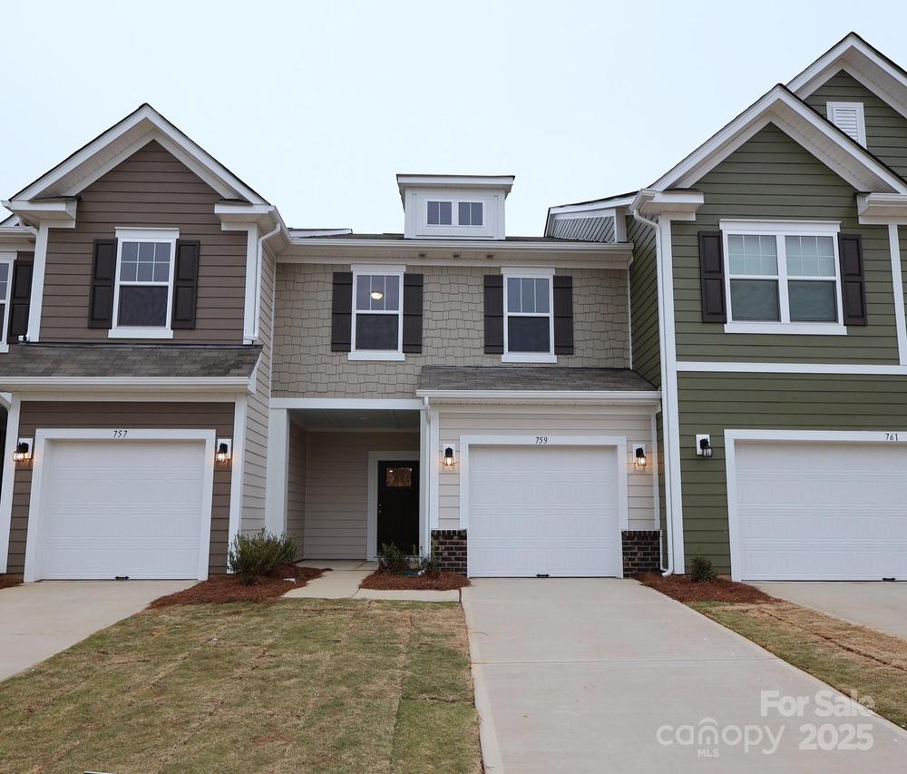 759 Kitfox Dr., Concord, NC 28027