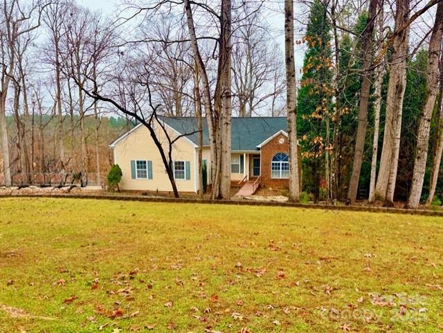 132 Grayrock Dr., Statesville, NC 28677