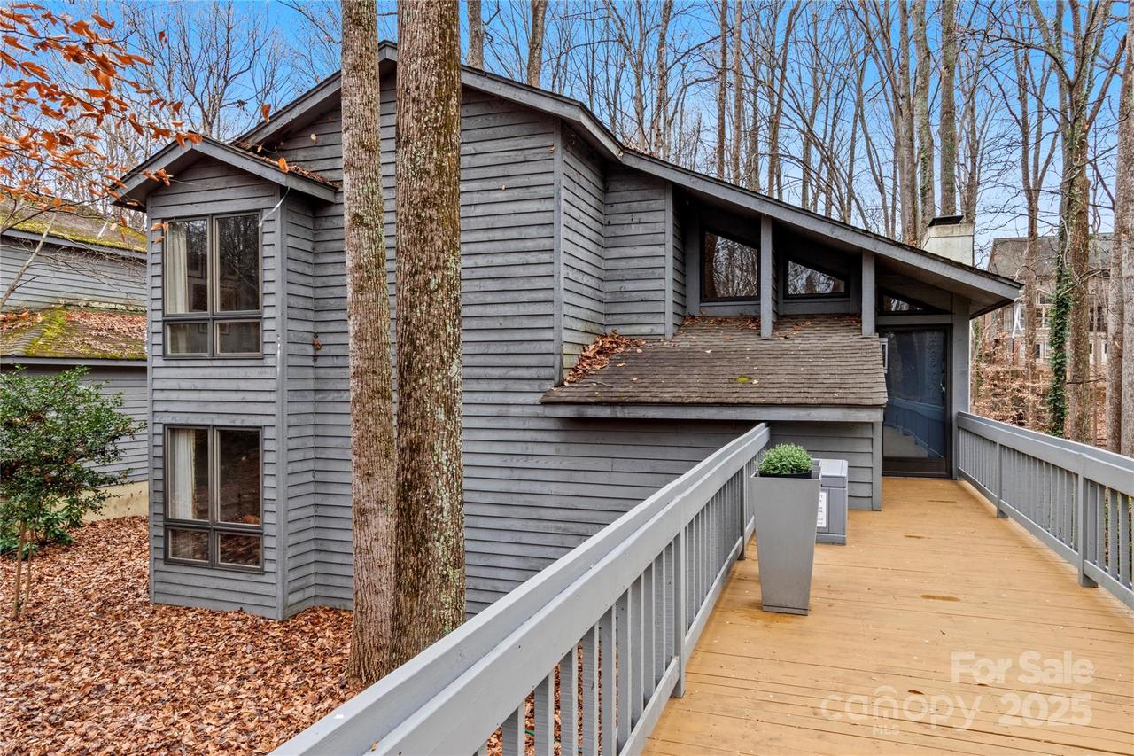 224 Forest Brook Dr., Winston Salem, NC 27106