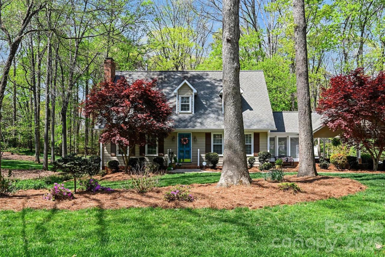 2511 Heritage Cir., Statesville, NC 28625