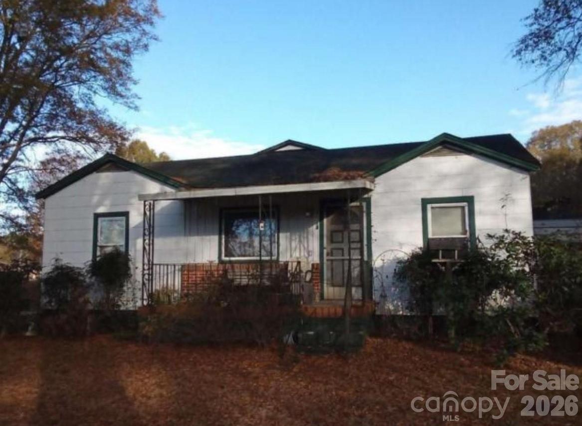 3014 Water Plant Rd., Maiden, NC 28650