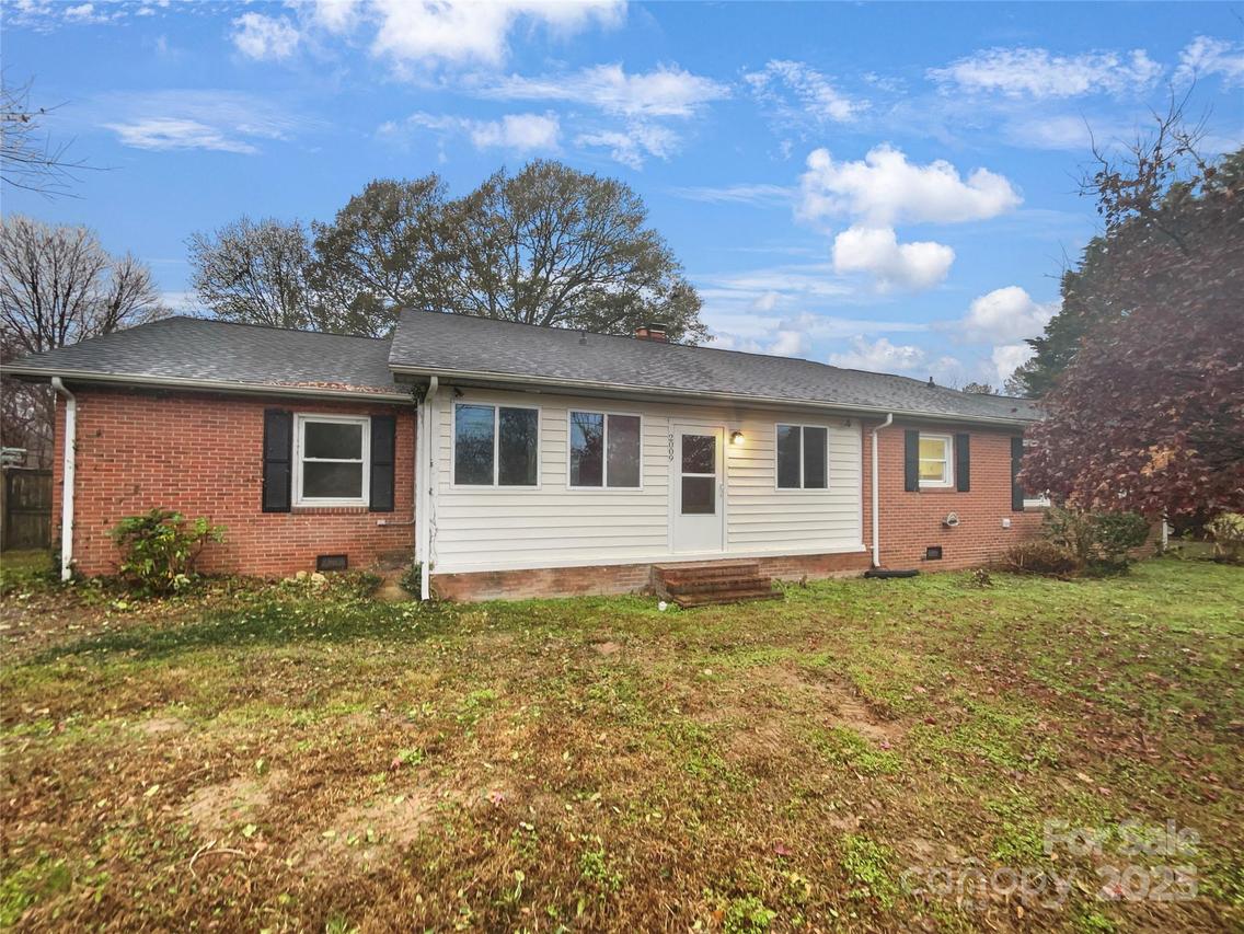 2009 Hickory Grove Rd., Gastonia, NC 28056