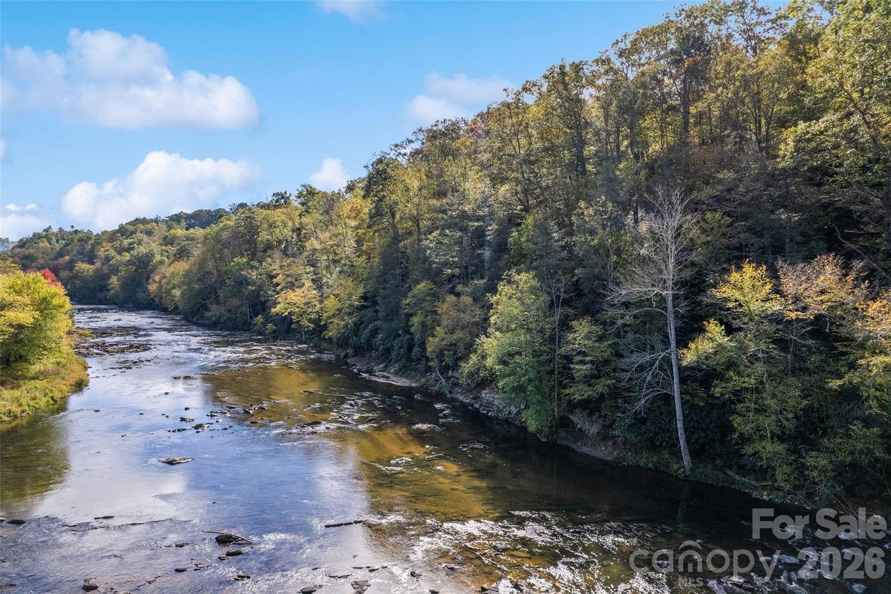 16 Harleys Cove, Waynesville, NC 28785
