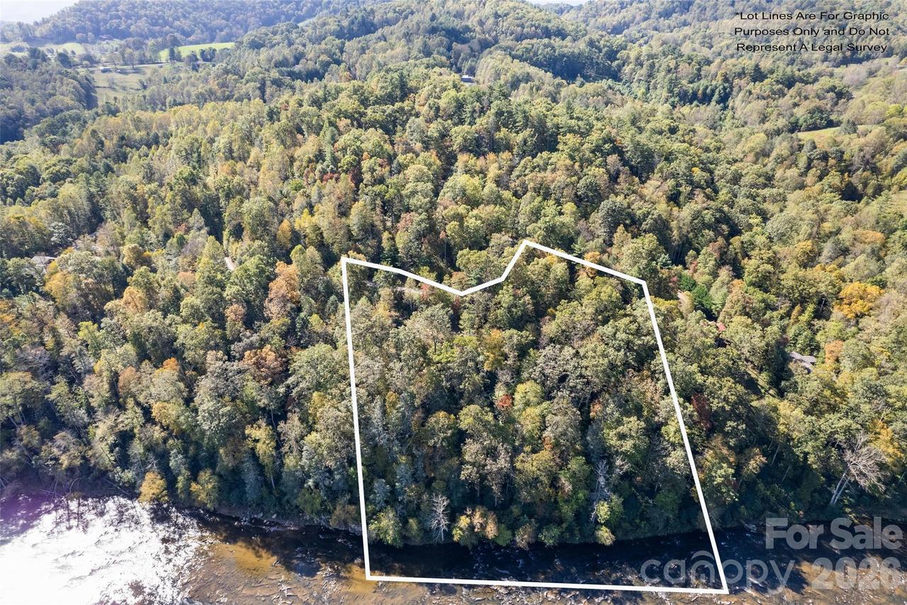 16 Harleys Cove, Waynesville, NC 28785
