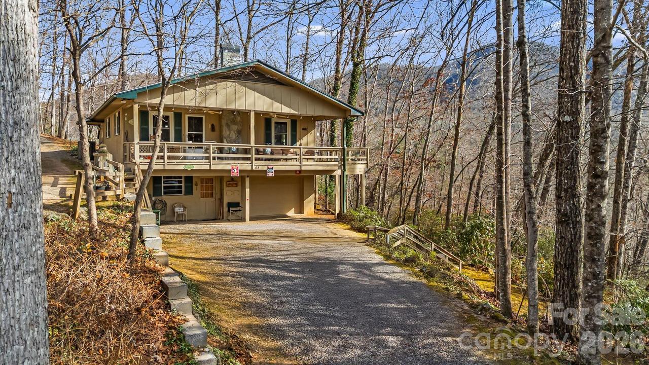 65 Roy Ln., Black Mountain, NC 28711