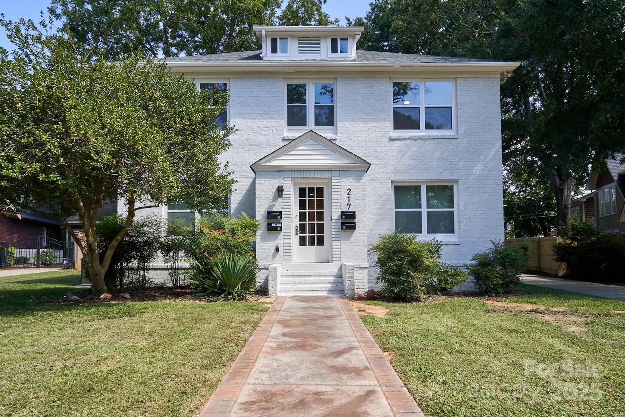 217 Circle Ave., Charlotte, NC 28207