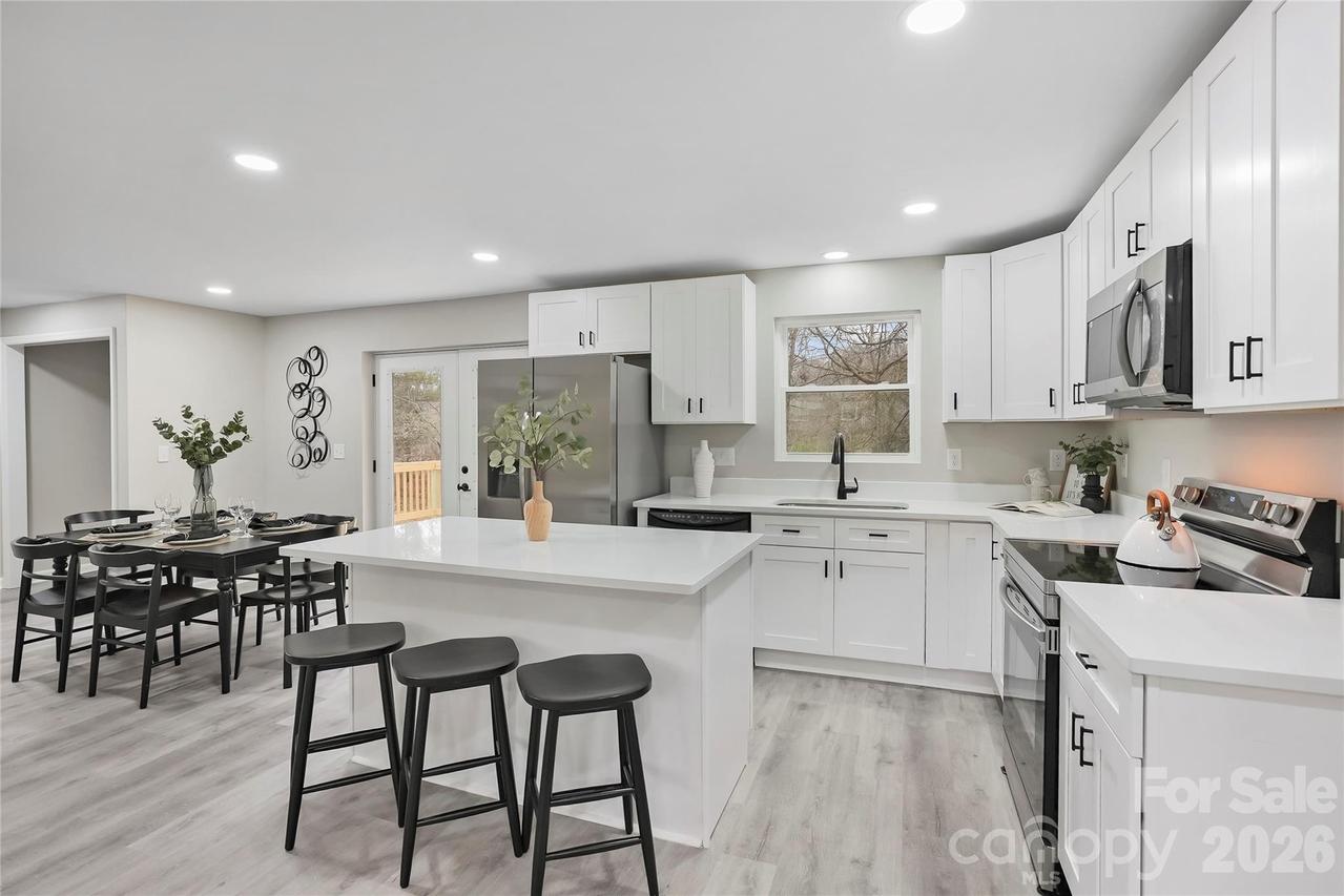 824 Kentberry Dr., Charlotte, NC 28214