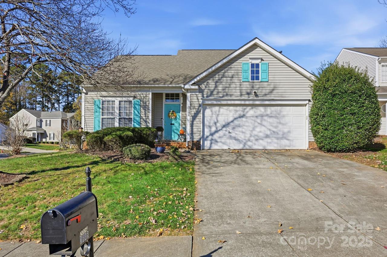 2006 Great Falls Dr., Monroe, NC 28110