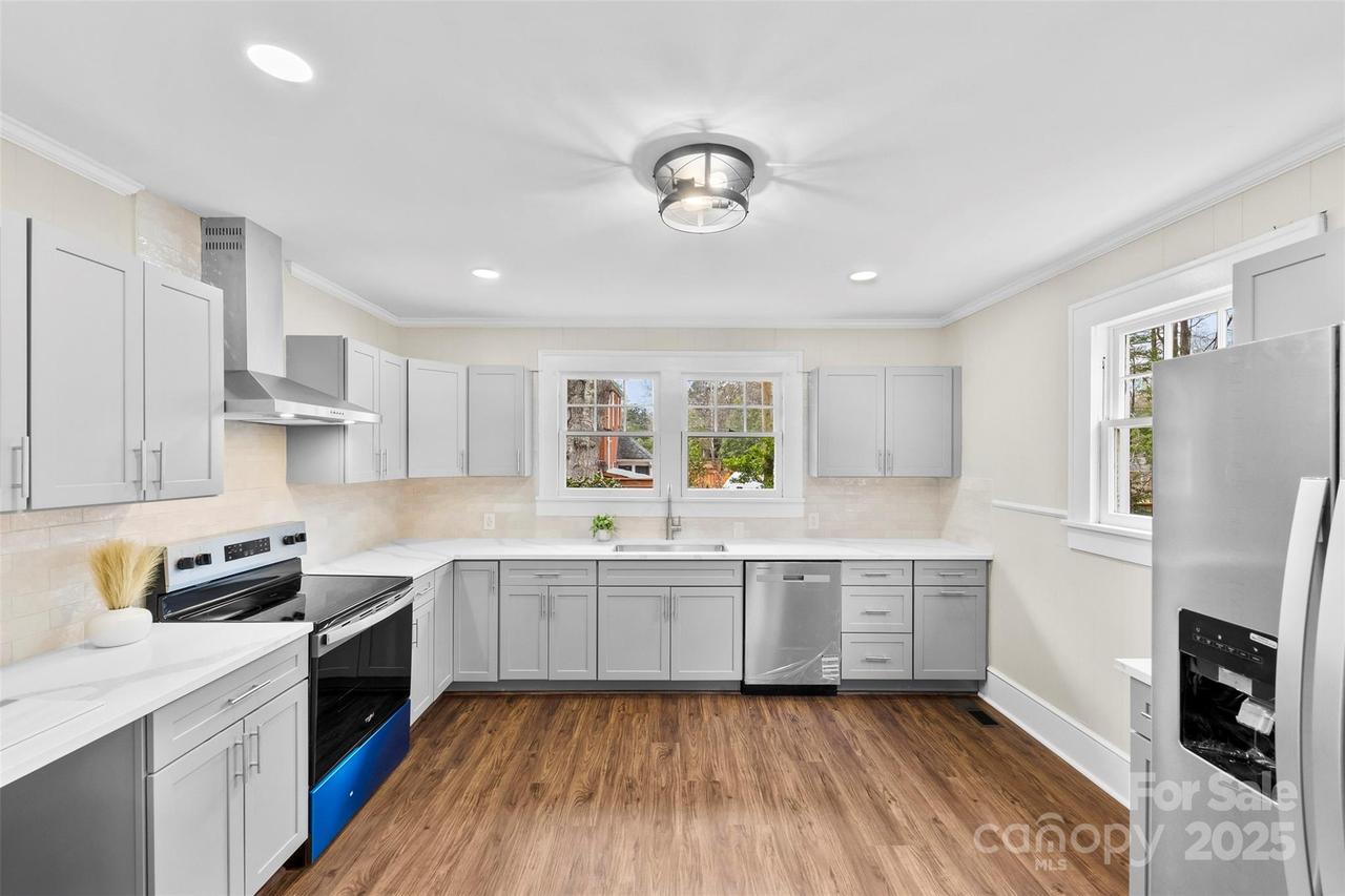 634 Carolina Ave., Gastonia, NC 28052