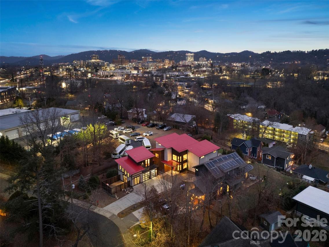 46 Park Ave., Asheville, NC 28801