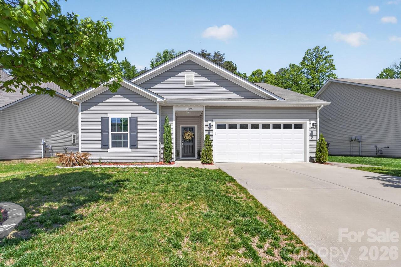 202 Paradise Hills Cir., Mooresville, NC 28115