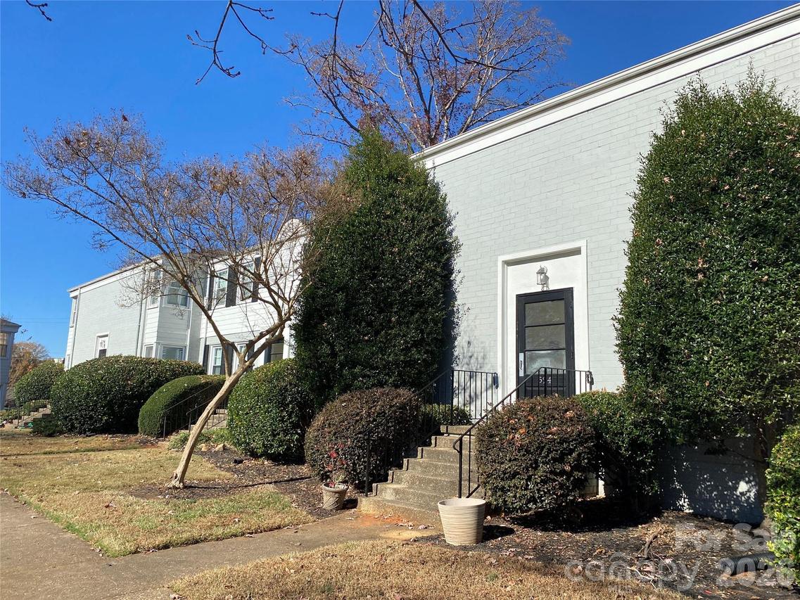 524 Wakefield Dr. #A, Charlotte, NC 28209