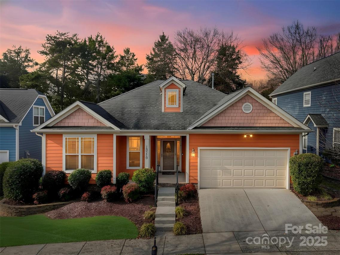 13710 Cedar Pond Cir., Huntersville, NC 28078