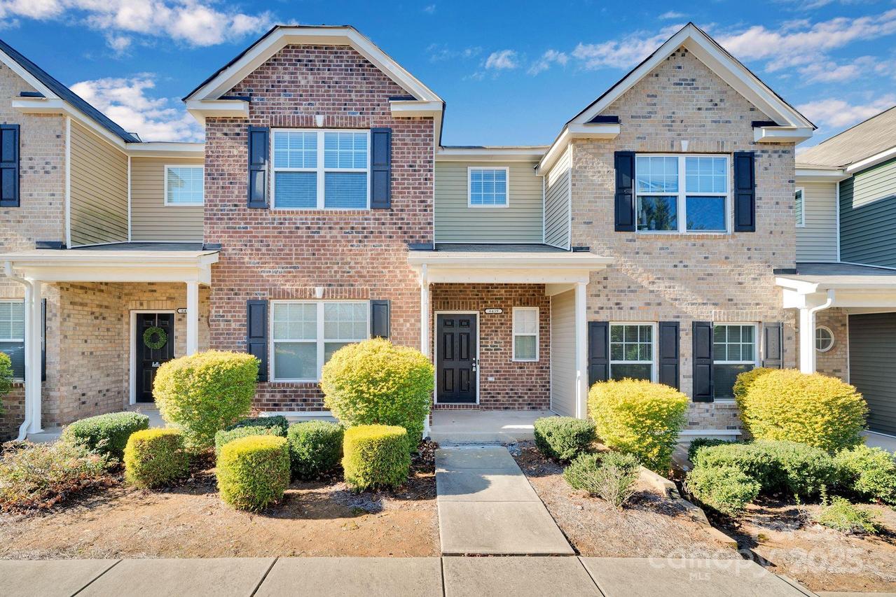 6439 Prosperity Church Rd., Charlotte, NC 28269