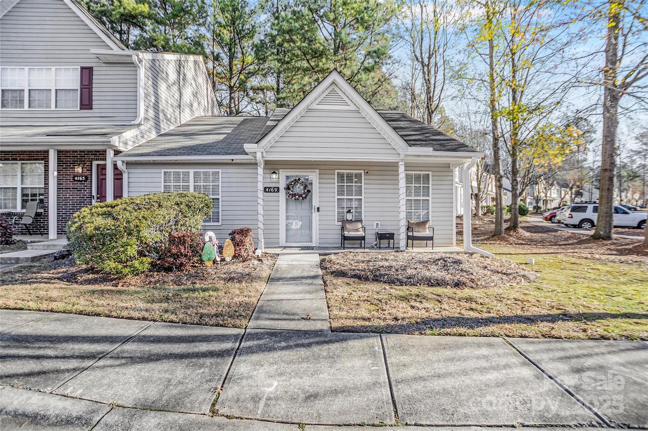 4169 Birch Leaf Ct., Charlotte, NC 28215