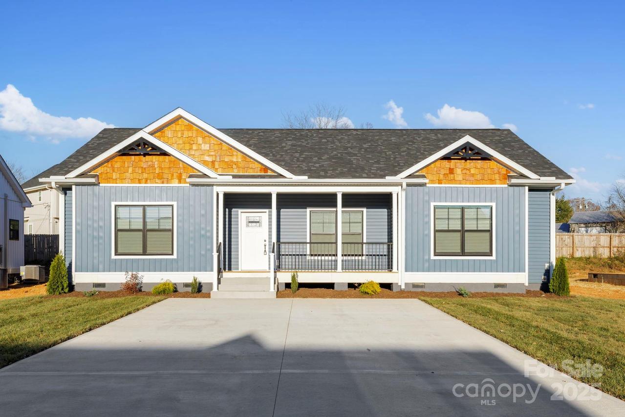 204 Southern Charm Rd., Arden, NC 28704