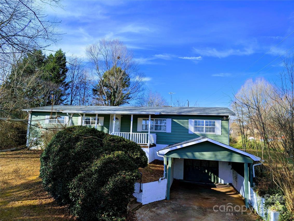 206 Bennett Rd., Stony Point, NC 28678