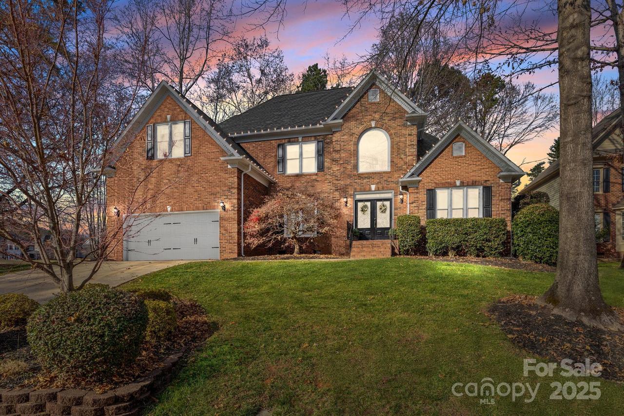 12213 Farnborough Rd., Huntersville, NC 28078