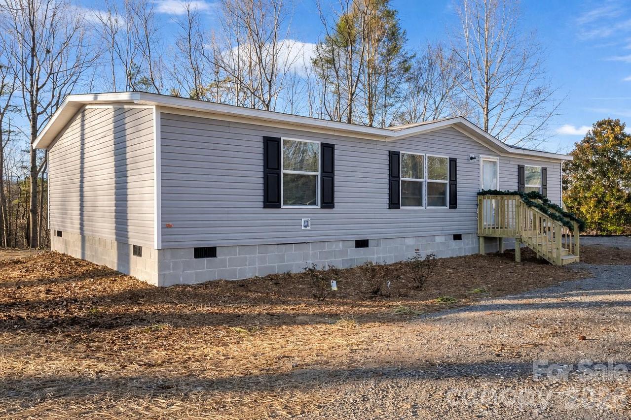 151 Mourning Dove Dr., Marion, NC 28752