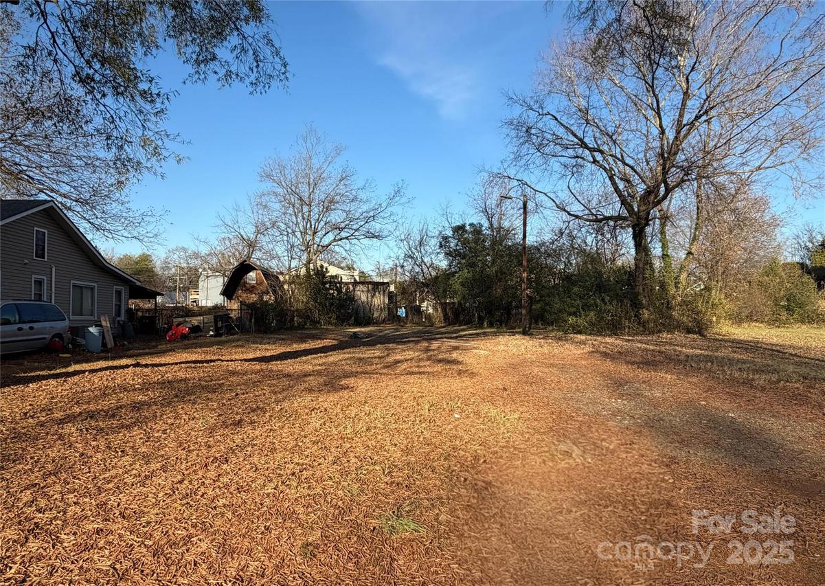 3120 Kirkland Ave., Charlotte, NC 28208