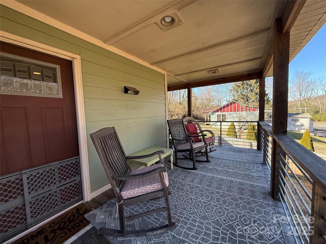 2600 Old Clyde Rd., Clyde, NC 28721