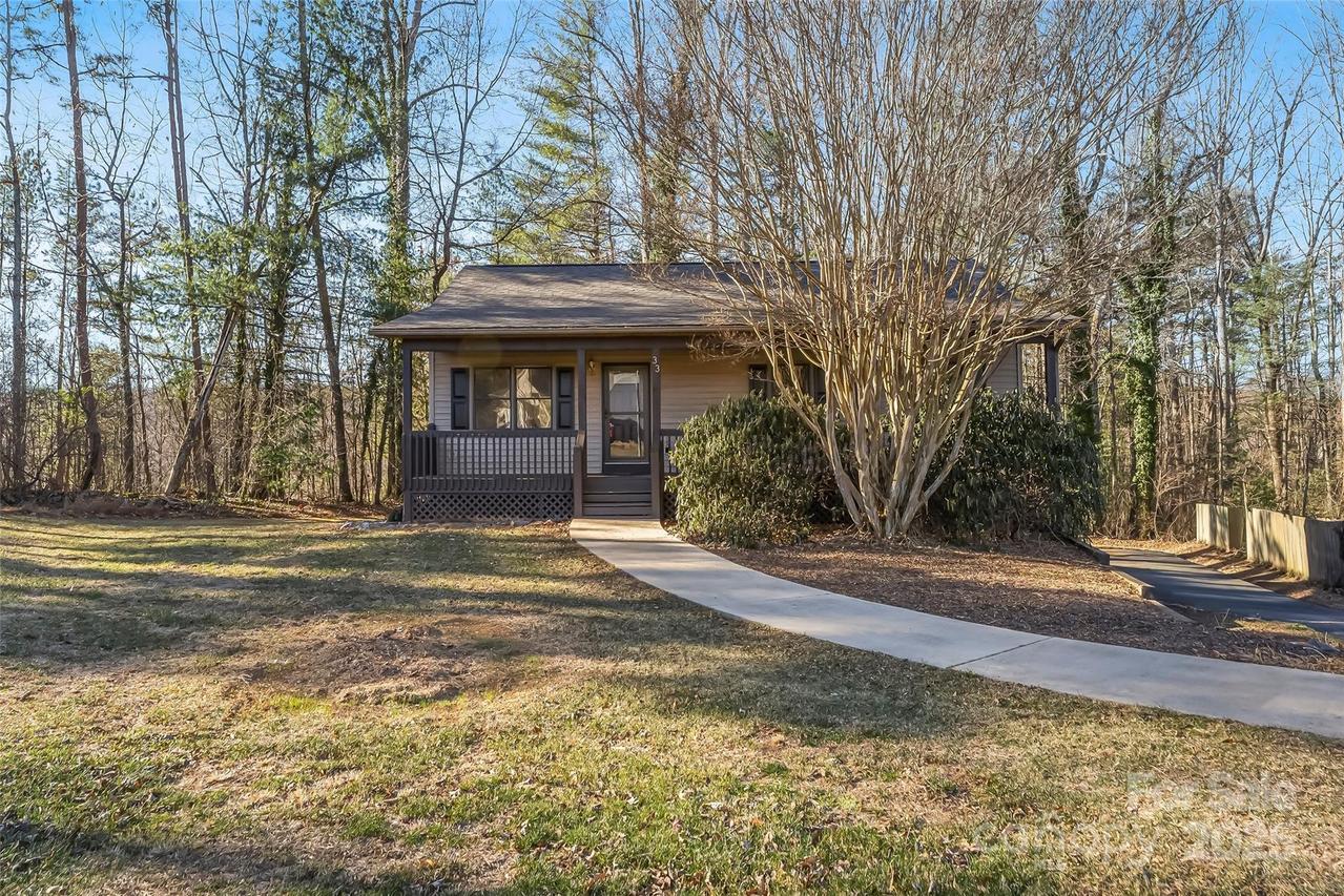 33 Ashwood Dr., Asheville, NC 28803