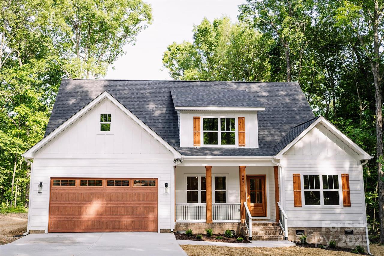 1004 E Sandy Ridge Rd., Monroe, NC 28112