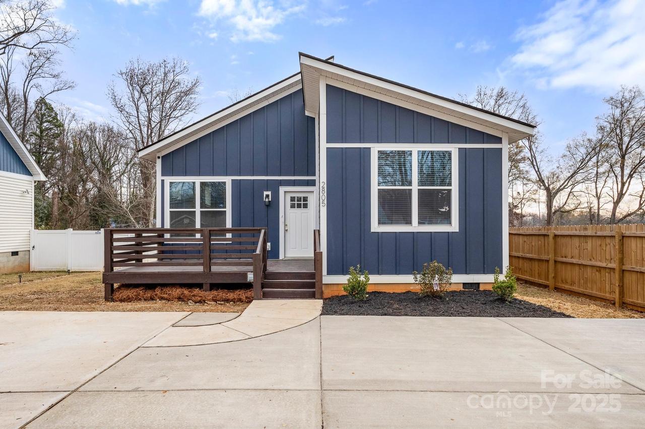2805 Old Steele Creek Rd., Charlotte, NC 28208