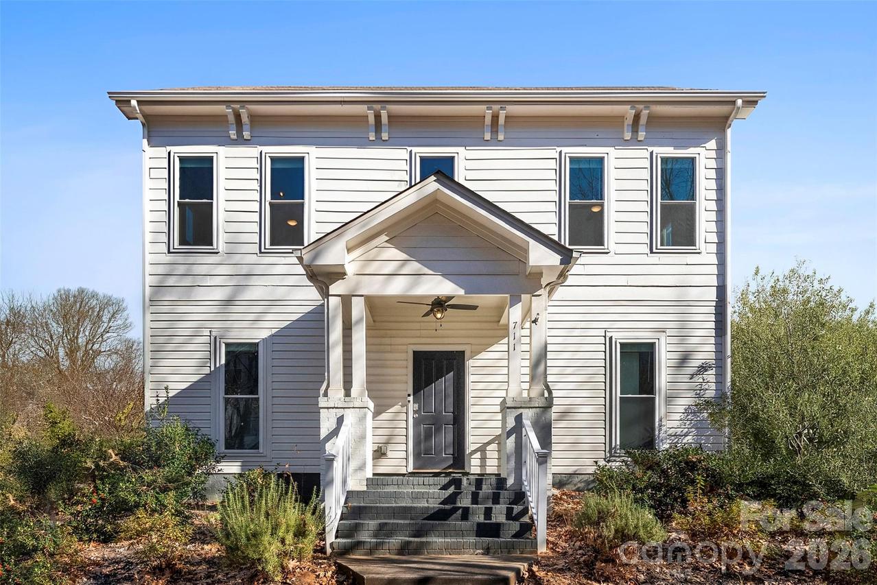 711 Parkside Terrace Ln., Charlotte, NC 28202