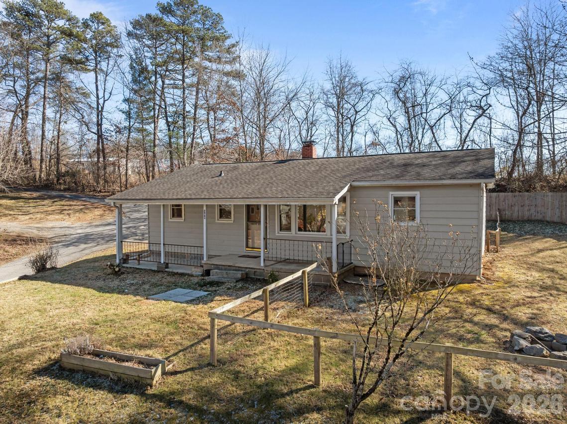 398 Sand Hill Rd., Asheville, NC 28806