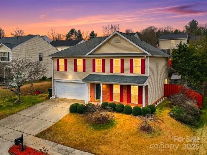1968 8th Street Ln., Hickory, NC 28602