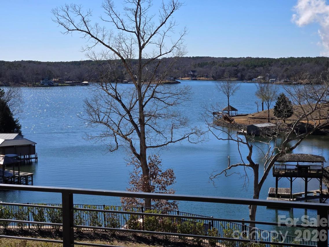 18304 Rosapenny Rd., Charlotte, NC 28278