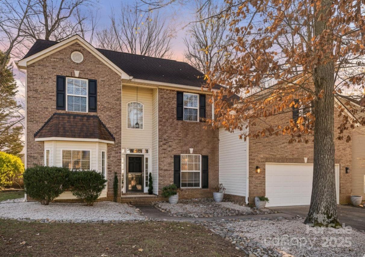 2426 Tory Oak Pl., Matthews, NC 28105