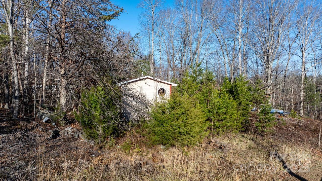 122 Bumpy Hill, Marion, NC 28752