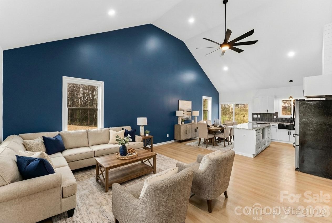 516 N Mulberry St., Cherryville, NC 28021