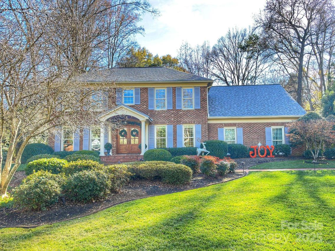 1915 Clematis Dr., Charlotte, NC 28211