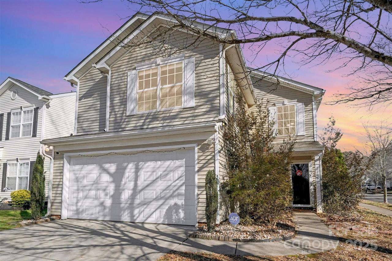 2104 Pawpaw Ln., Charlotte, NC 28269