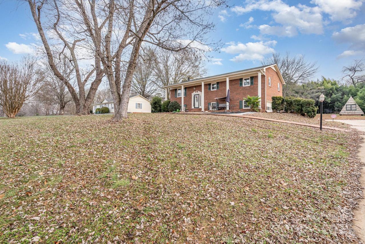 2128 23rd Street Ct. #2, Hickory, NC 28601