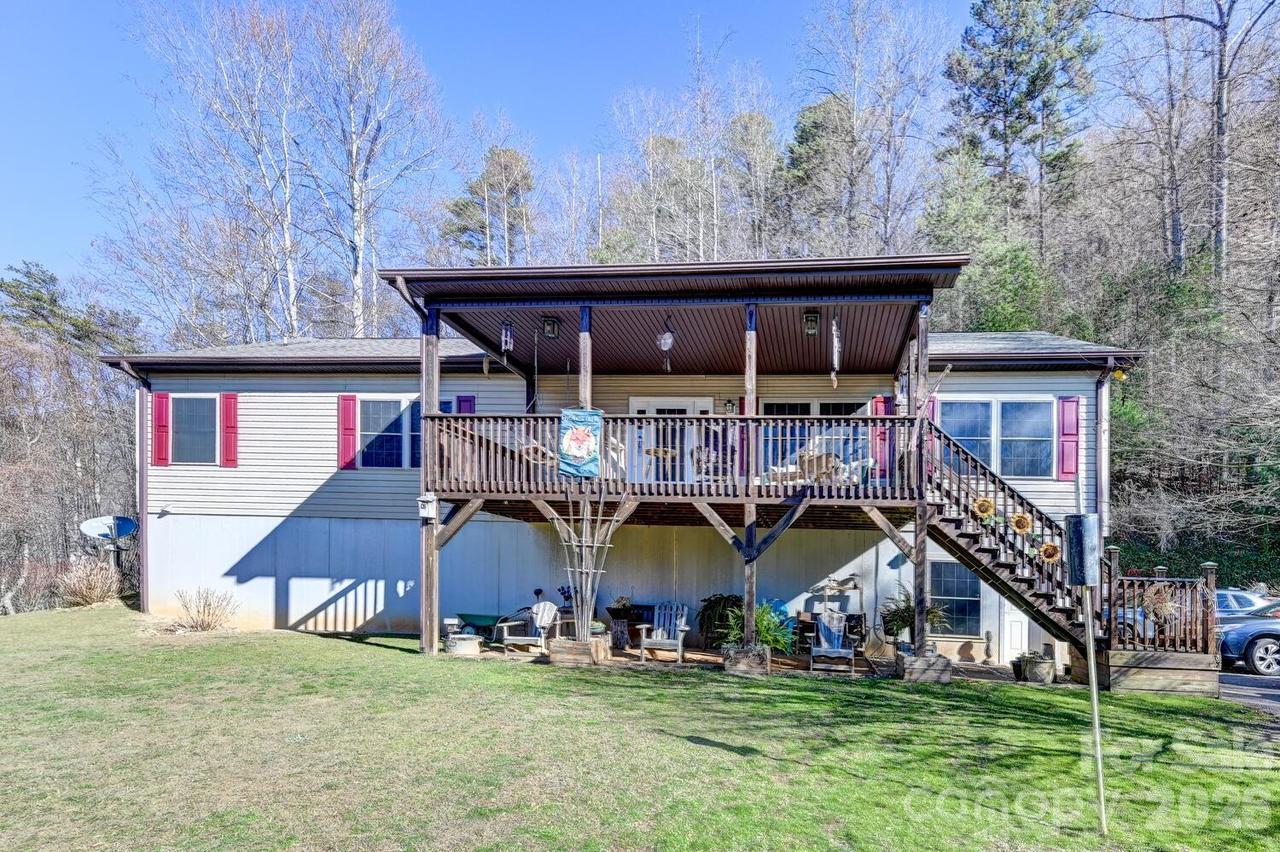 2 Ruffed Grouse Dr., Weaverville, NC 28787