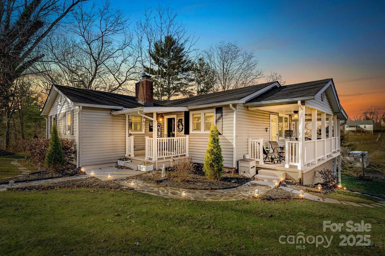 106 Pressley Rd., Canton, NC 28716