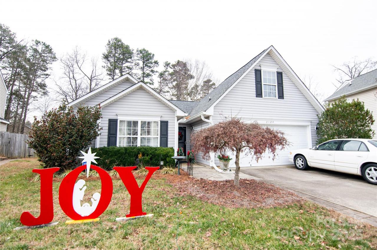 2124 Clear Brooke Dr., Kannapolis, NC 28083