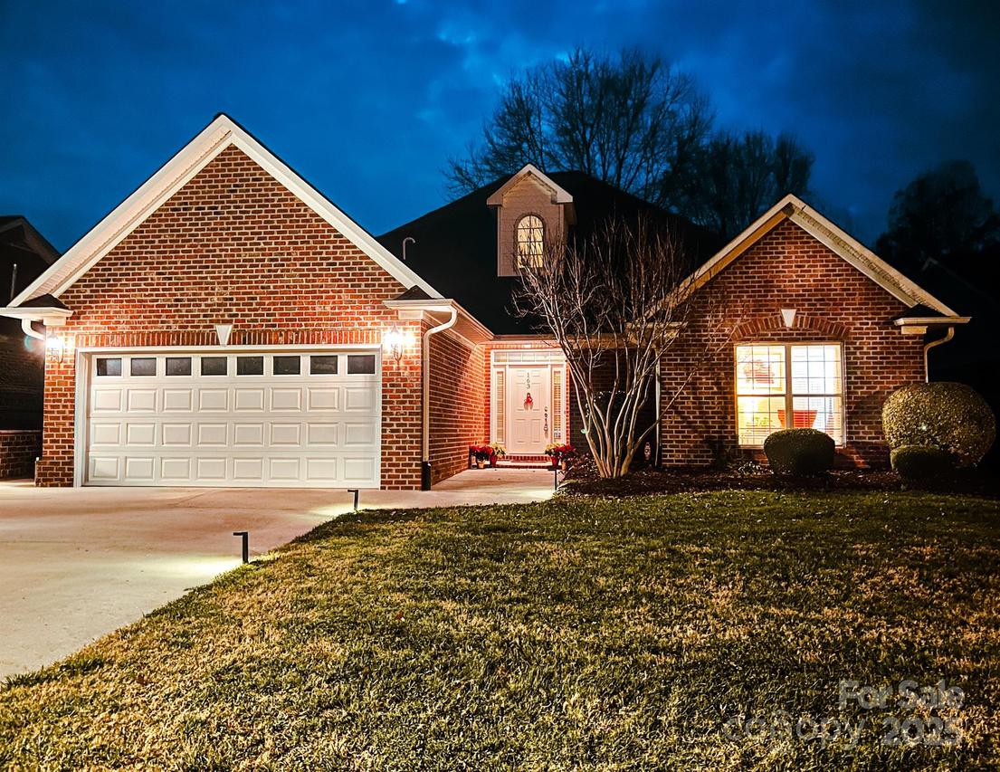 163 New Hampshire Ct., Mocksville, NC 27028