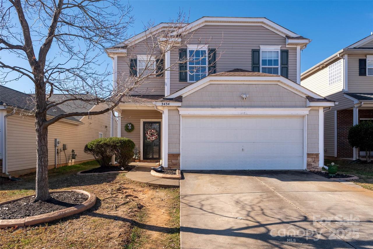3434 Charterhall Ln., Charlotte, NC 28215